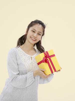 大人可愛いパンプスをネット通販で